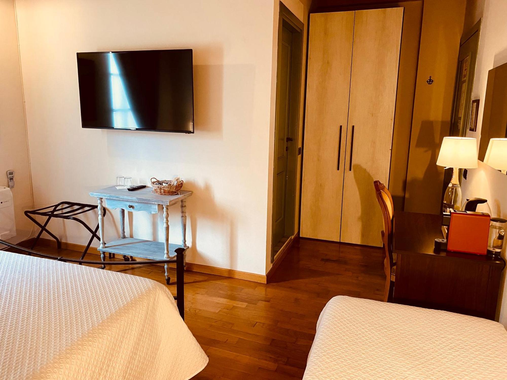 La Casina Hotel Dello Eksteriør billede