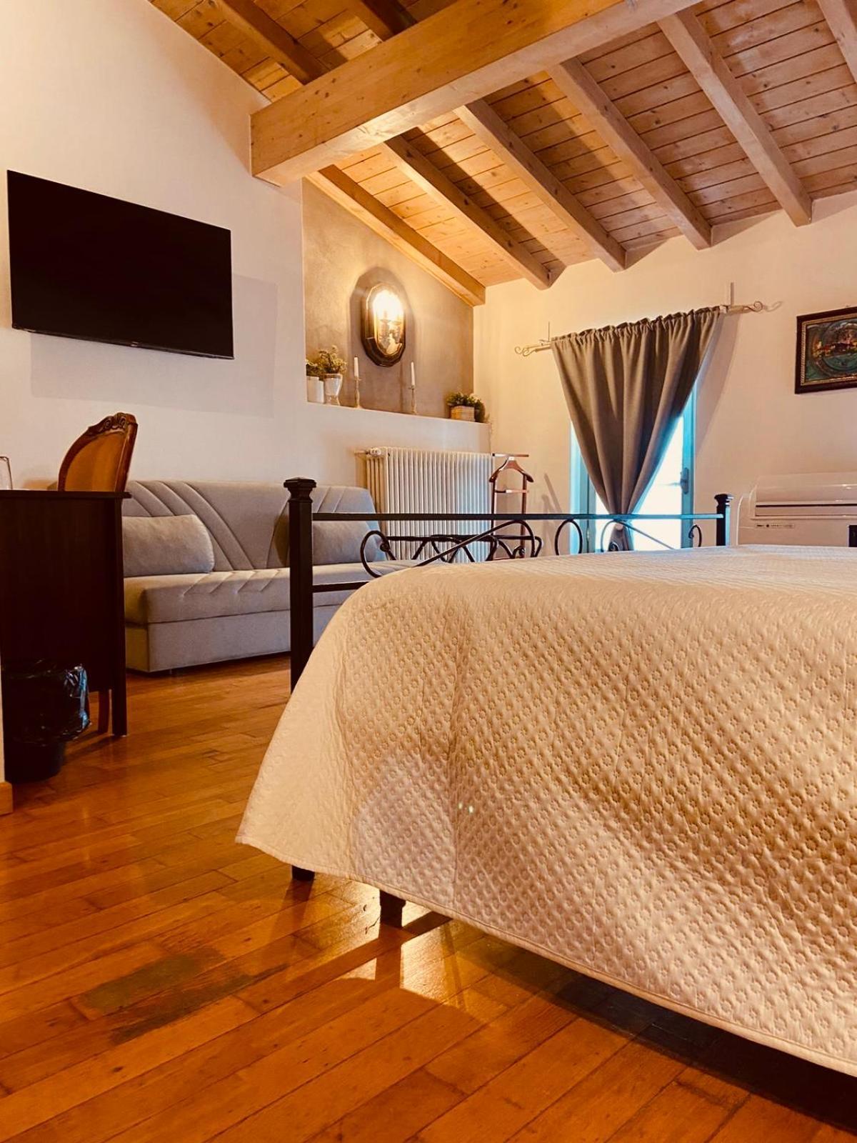 La Casina Hotel Dello Eksteriør billede
